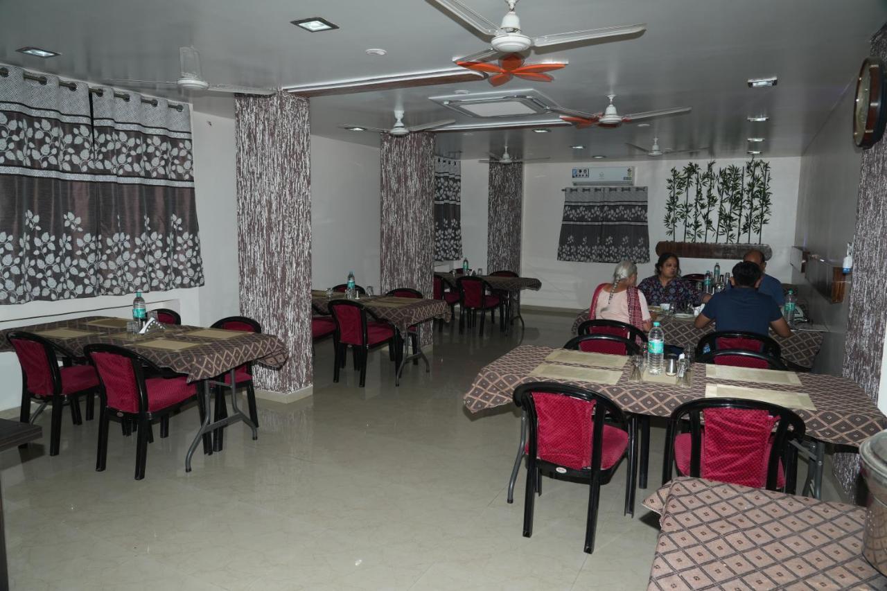 Hotel Avon International Aurangabad  Eksteriør billede