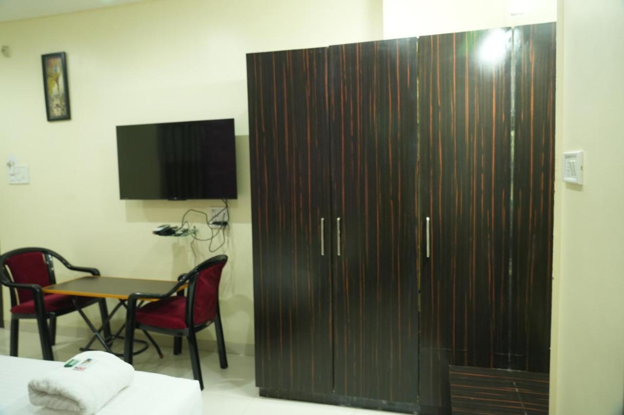 Hotel Avon International Aurangabad  Eksteriør billede
