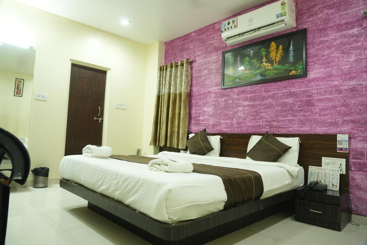 Hotel Avon International Aurangabad  Eksteriør billede