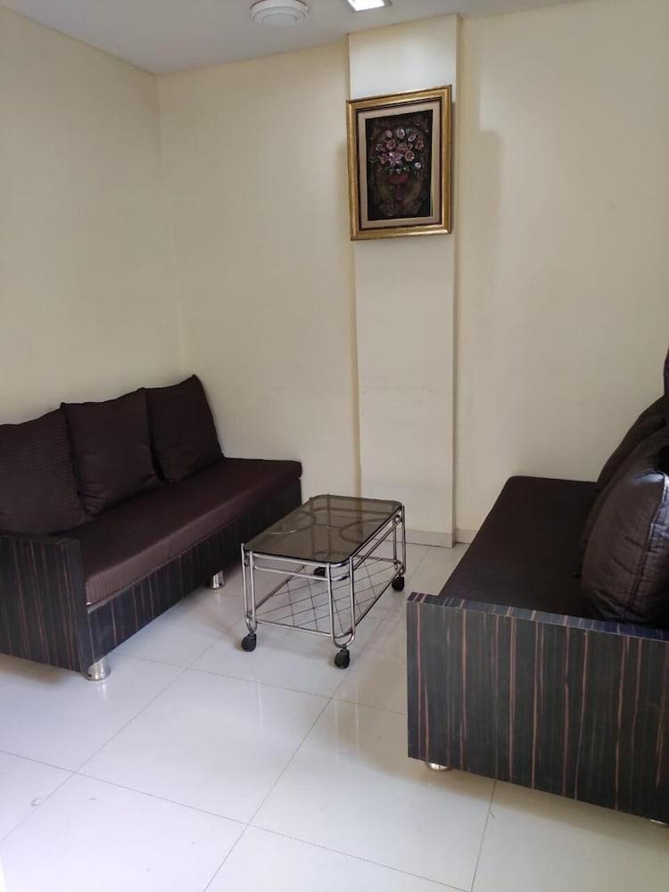 Hotel Avon International Aurangabad  Eksteriør billede