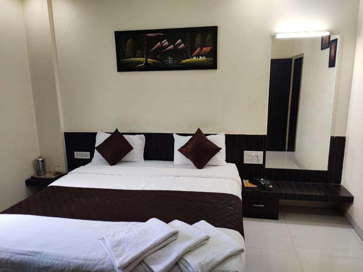 Hotel Avon International Aurangabad  Eksteriør billede