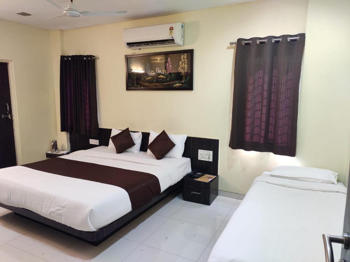Hotel Avon International Aurangabad  Eksteriør billede